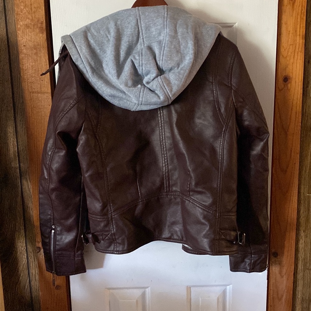 Jacket - Picture 3 of 3